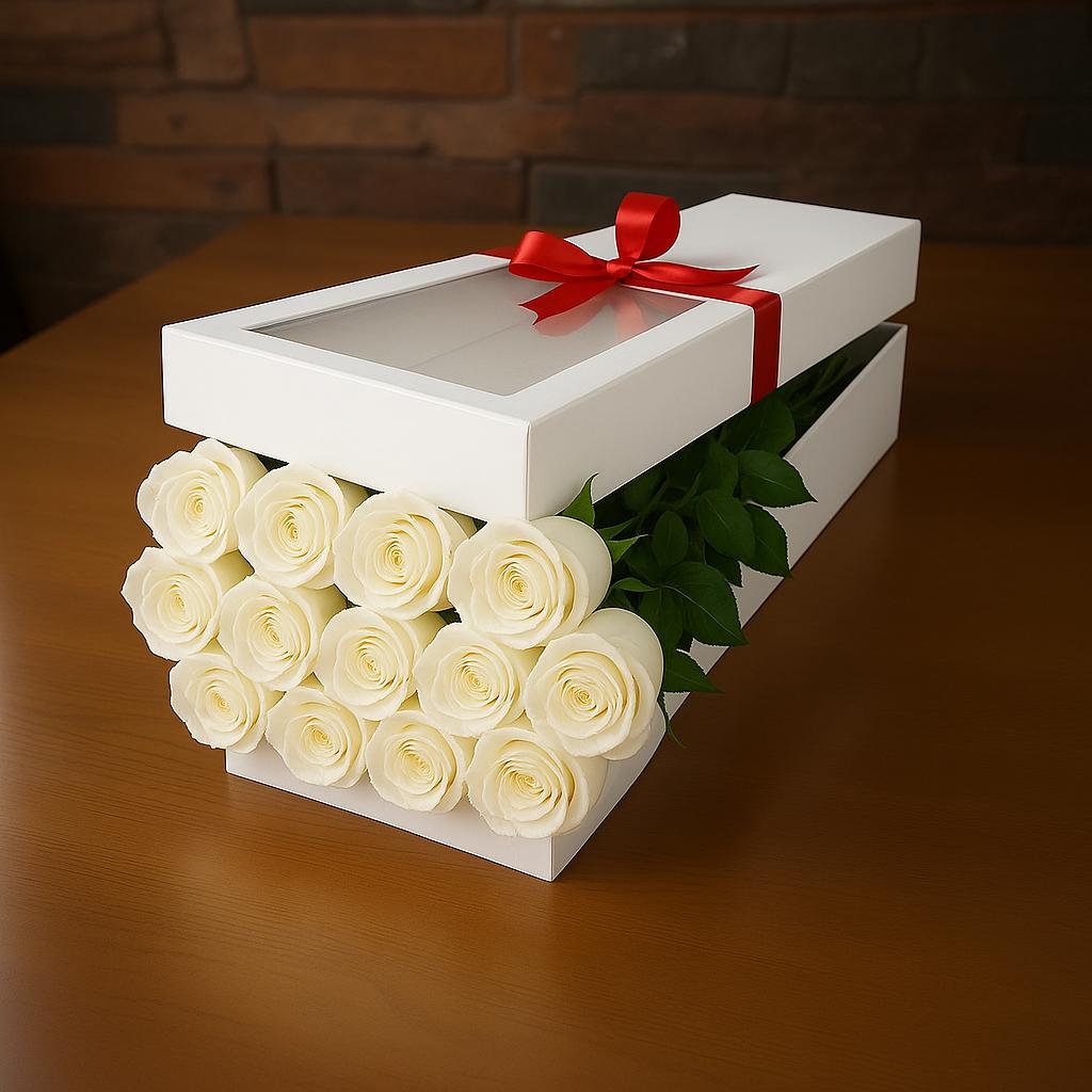CAJA DE 12 ROSAS BLANCAS