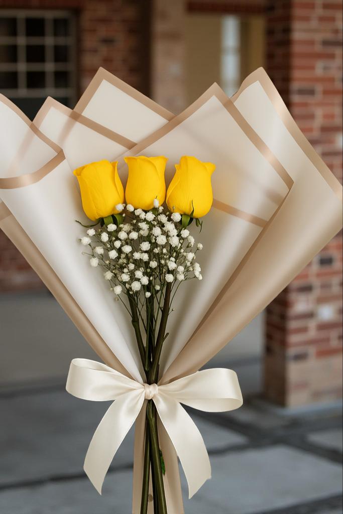 BOUQUET DE 6 ROSAS AMARILLAS