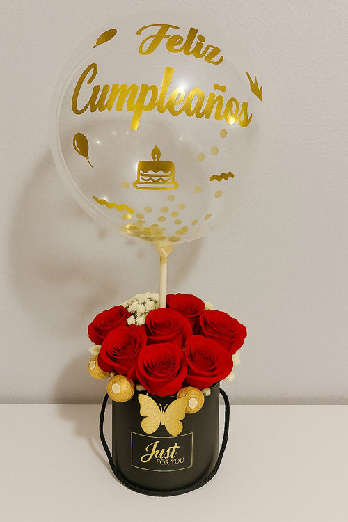 12 ROSAS ROJAS MAS 4 BOMBONES CON ENVASE NEGRO Y GLOBO